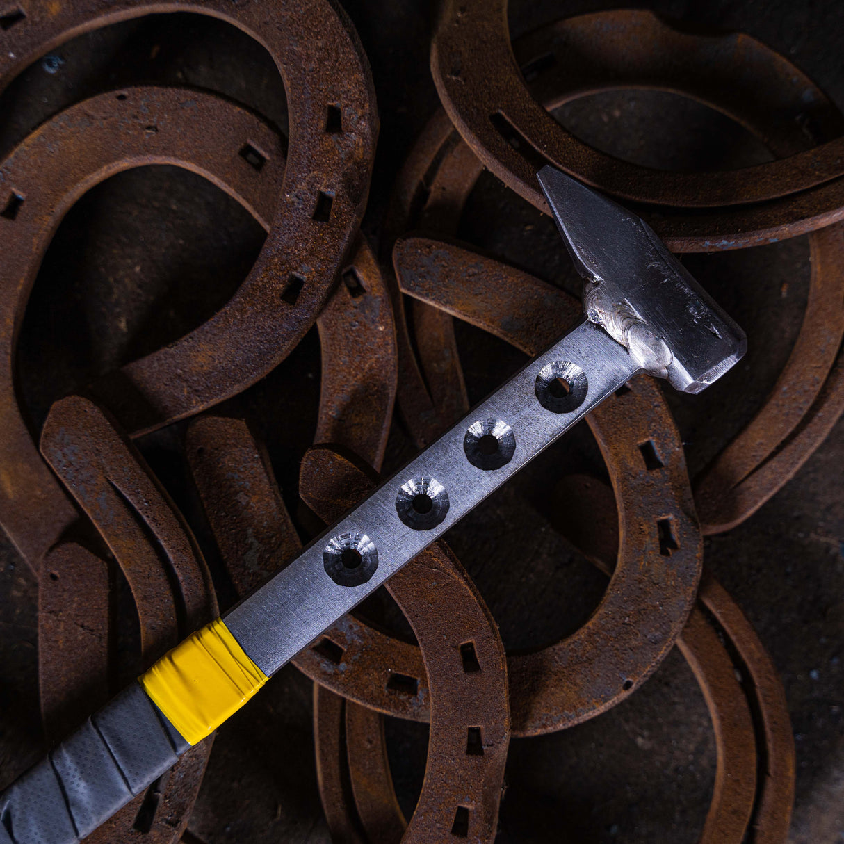 Beanie Stamp for City Head Nails with Welded Handle