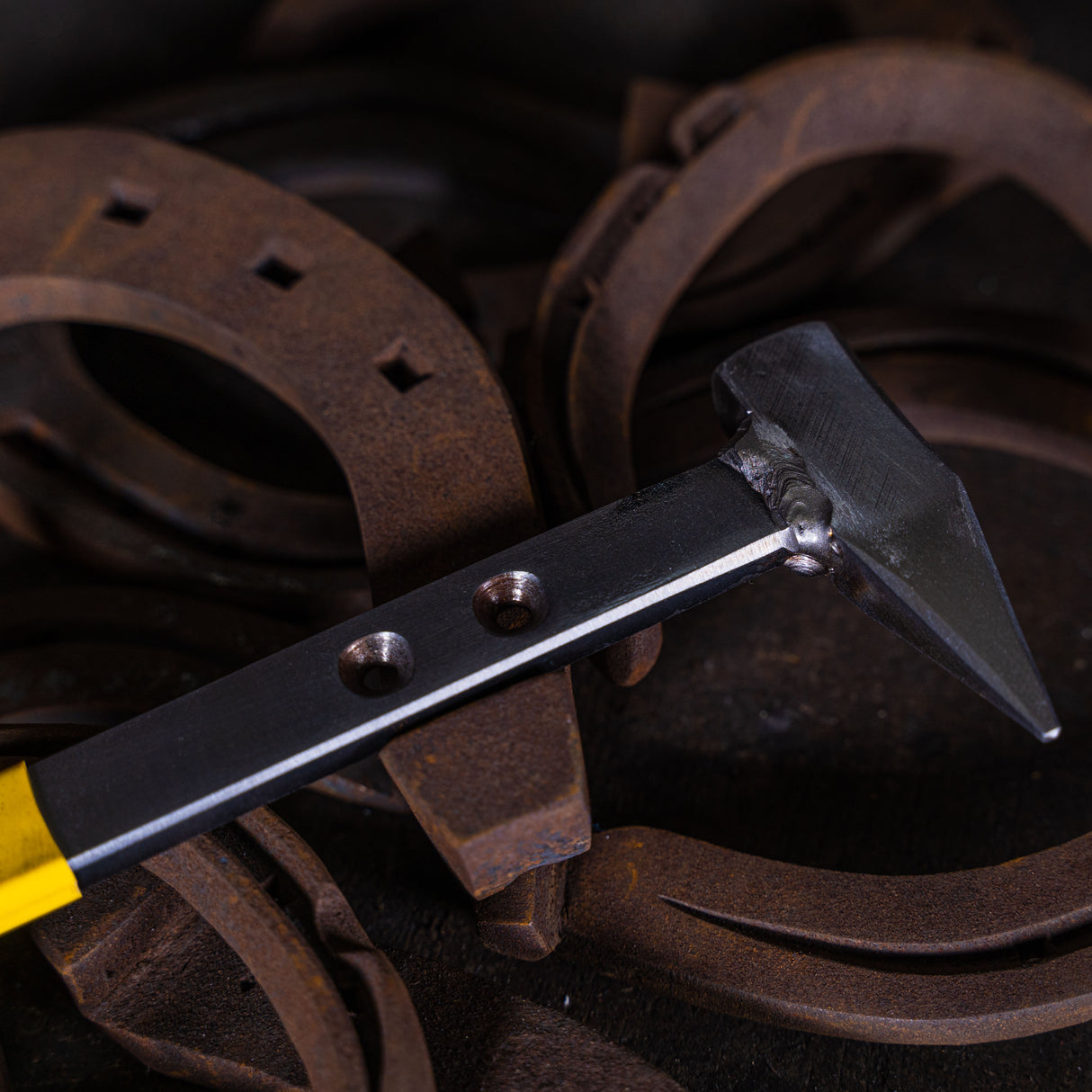 Beanie Starter Stamp for Plain Stamped shoe with Welded Handle