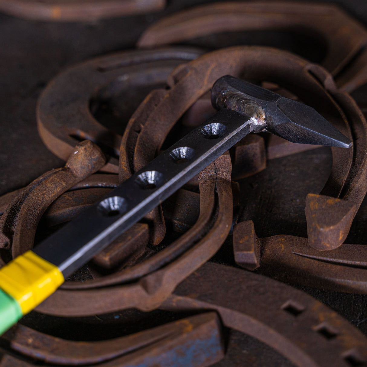 Beanie Stamp for Tool and Fullered Shoes with Welded Handle