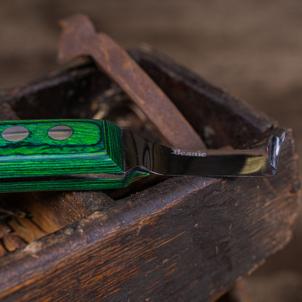 Farrier Wide Blade Knife with Brass Topper