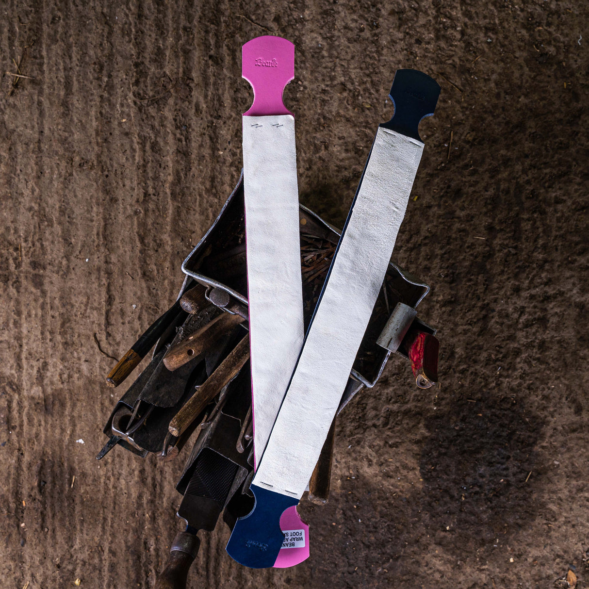 Beanie Final Polish Wrap Around Hoof Sanding System