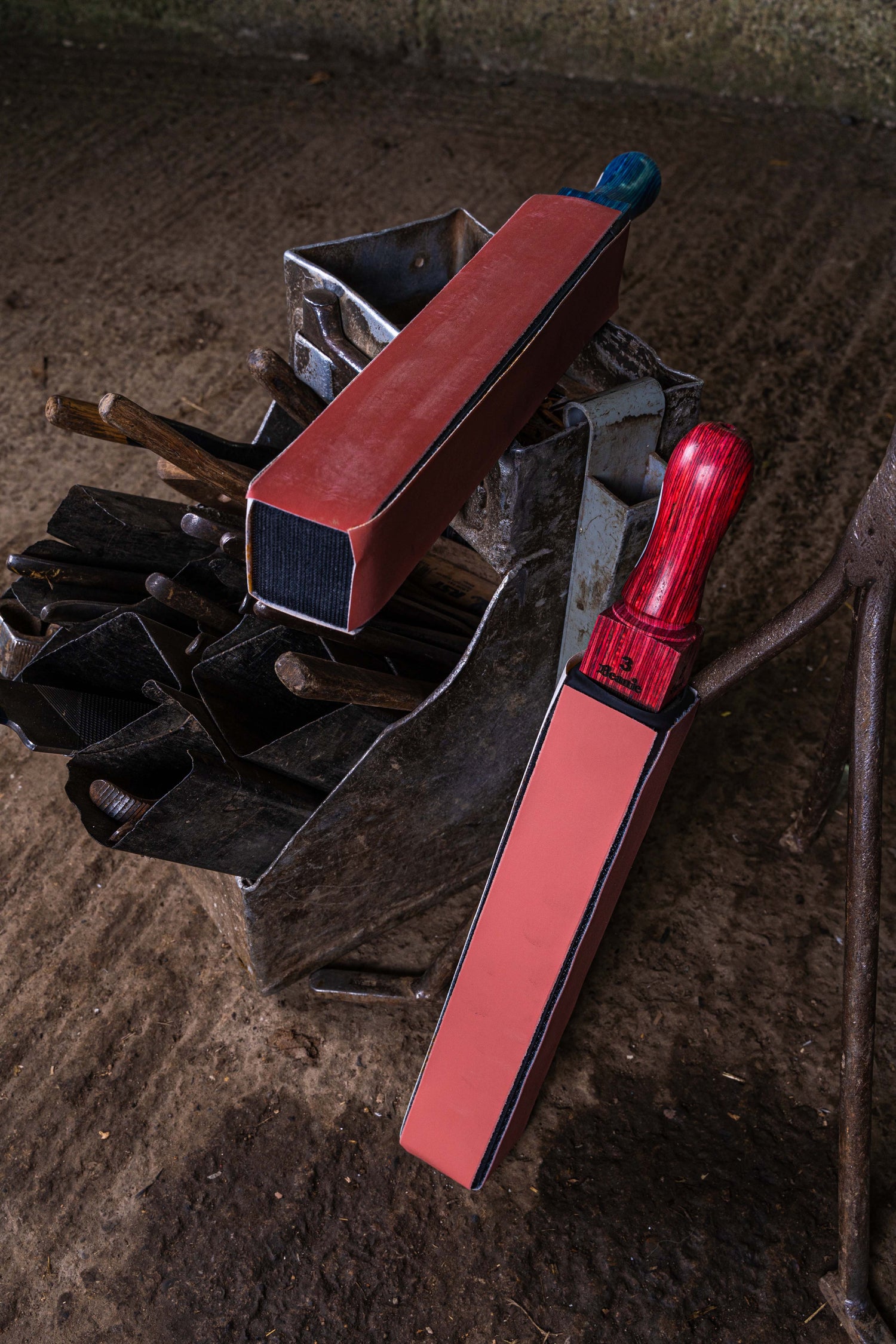 Beanie Box Foot 4 Faced Hoof Sanding System