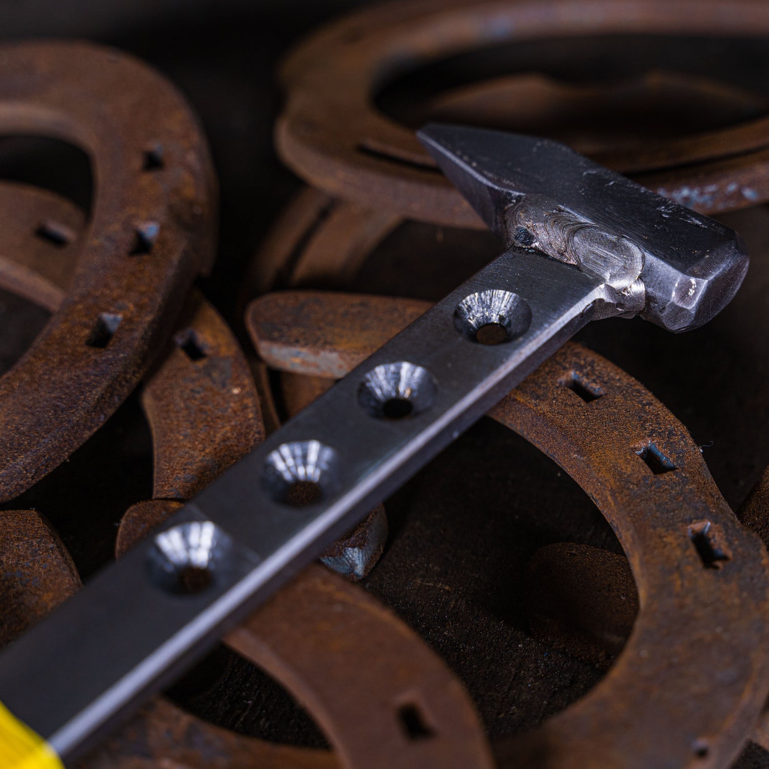 Beanie Stamp for City Head Nails with Welded Handle