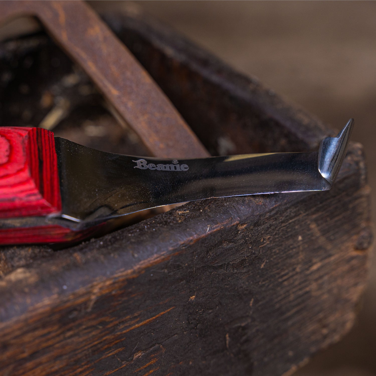 Beanie Farrier Curved Blade Knife with Brass Topper