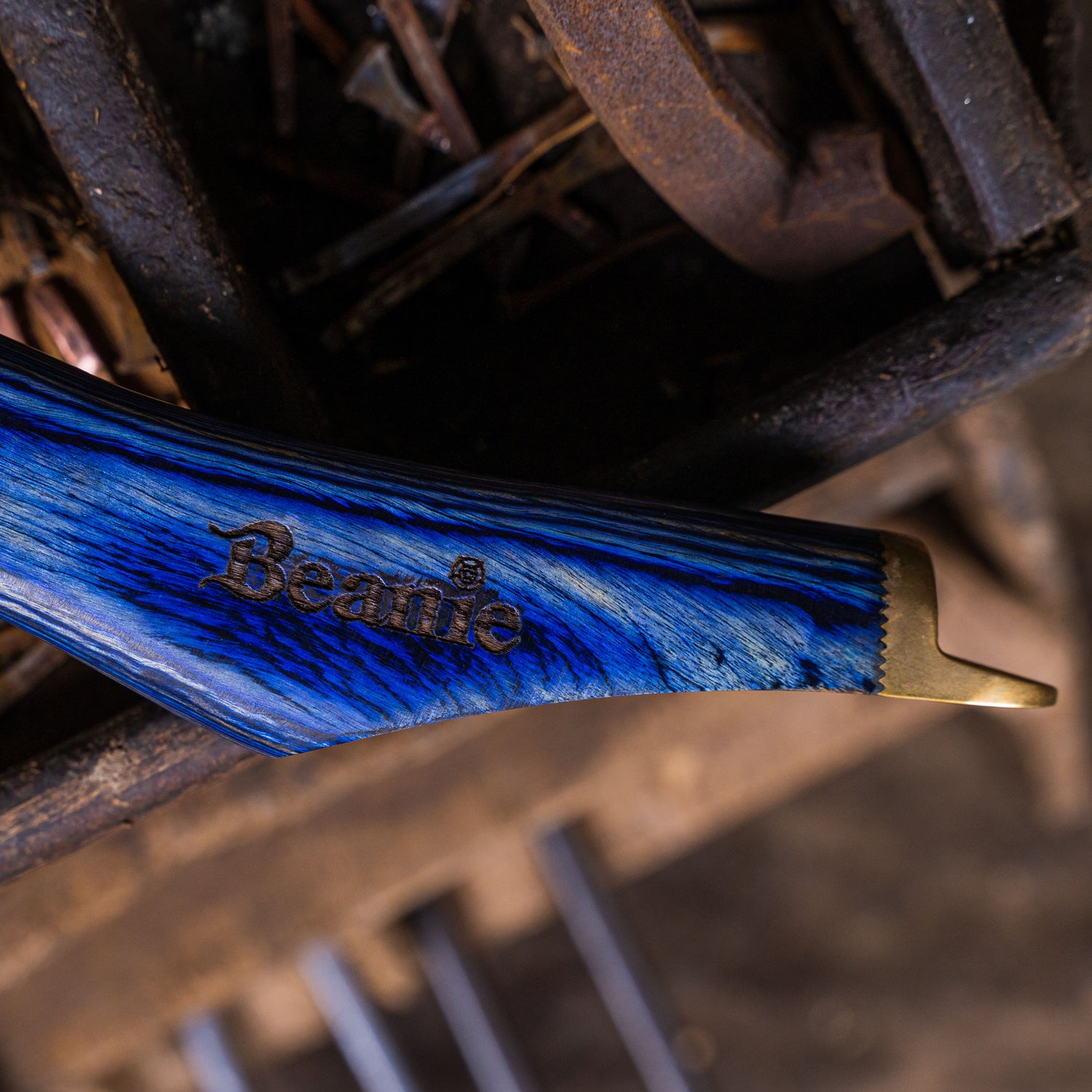 Beanie Farrier Curved Blade Knife with Brass Topper
