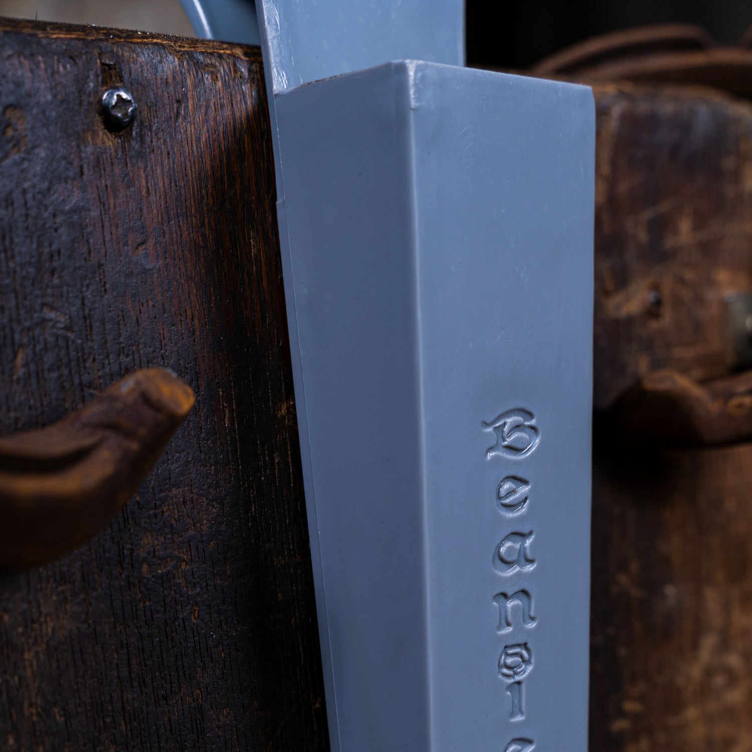 Beanie Plastic Knife Holder for Tool Boxes