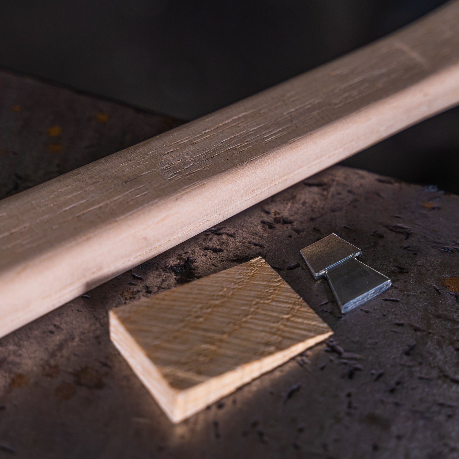 Beanie Universal Hickory Replacement Turning Hammer Handle