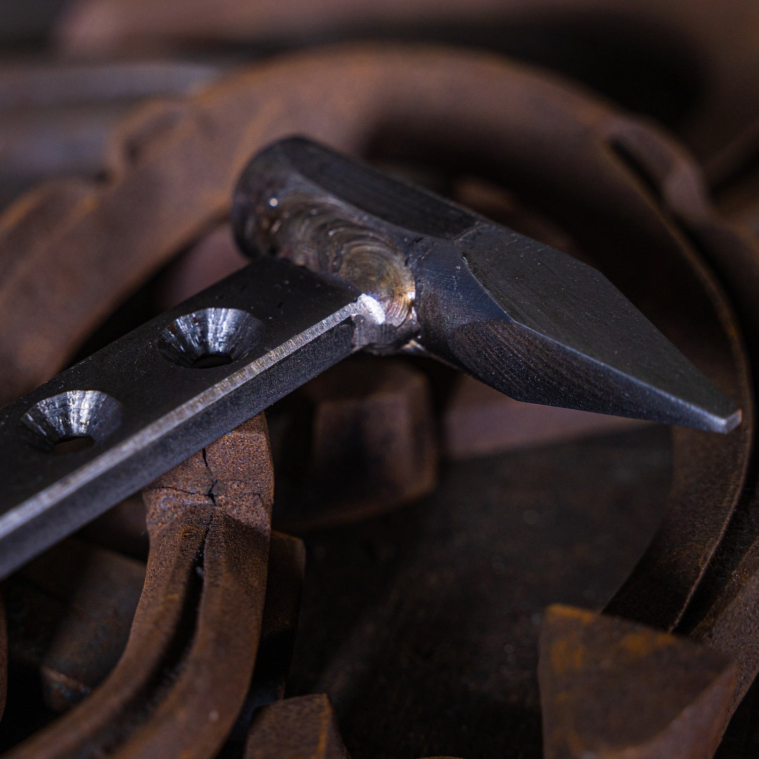 Beanie Stamp for Tool and Fullered Shoes with Welded Handle